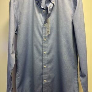 Uniqlo Slim Fit Men's Light Blue Dress Shirt